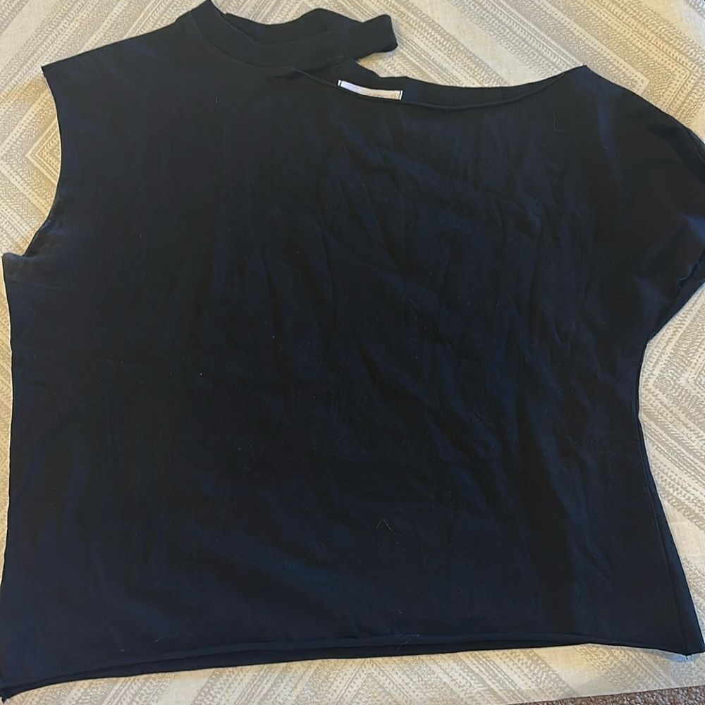 Six Fifty Women’s Black Off Shoulder Short-sleeve/Sleeveless Top - Size S